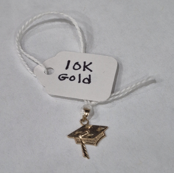 10K Gold Graduation Cap Pendant - Picture 12 of 16